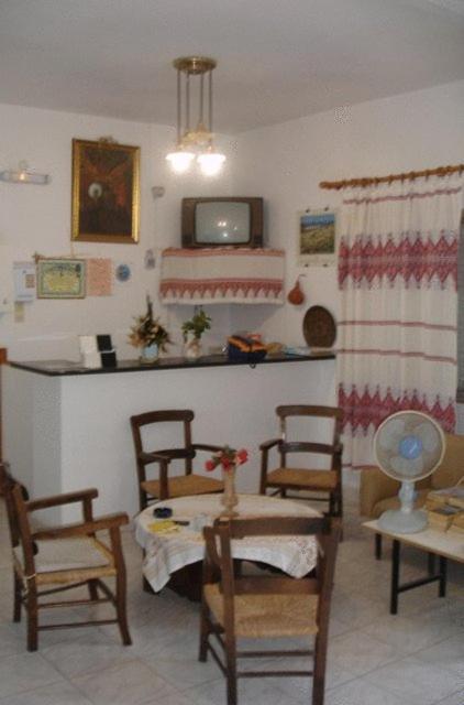 Villa Maria Apartments Kokkini Hani Luaran gambar